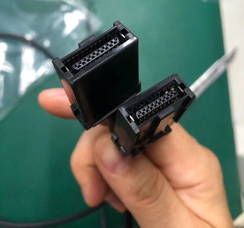 Введение разъема типа HDMI E и кабеля типа HDMI E